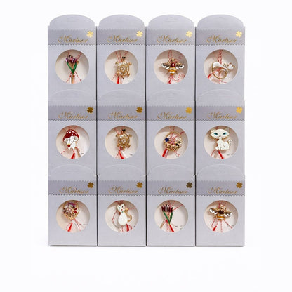 Set 24 Brose Martisor, 11x6 cm, modele mixte, Cadou 1 Martie Femei, Ambalate individual