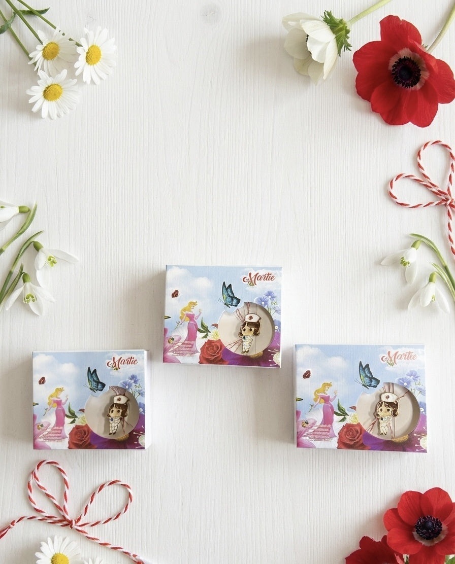 Set 24 Brose Martisor, 7x9 cm, Medic, Cadou 1 Martie personal medical