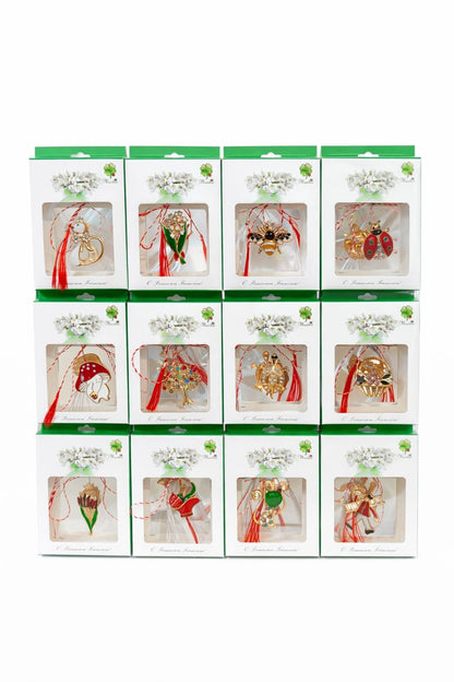 Set 24 Brose Martisor, 8x6 cm, modele mixte, Cadou 1 Martie Femei, Ambalate individual