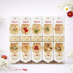 Set 30 brose martisor modele combinate, ambalaj individual elegant, 11.5x5cm