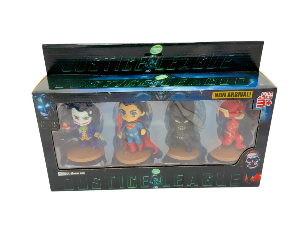 Set 4 Figurine Supereroi Tip Chibi , Design Eroi si Antieroi Benzi Desenate 10cm