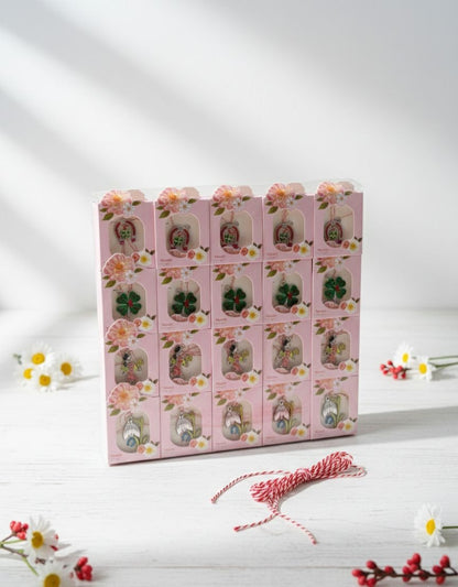Set 60 Martisoare Elegante, diverse modele, Ambalaj individual