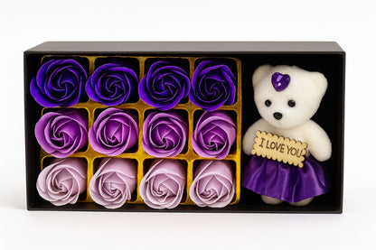 Set Cadou Ursulet I Love You cu 12 Trandafiri din Sapun Mov, Cutie Premium, 22X11X5CM